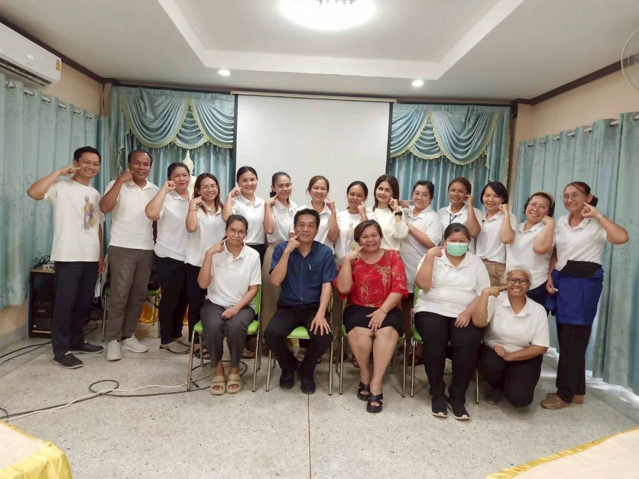 สมาคมนักวิจัยสุขภาพและสิ่งแวดล้อม จังหวัดกาฬสินธุ์ ร่วมกับ โรงพยาบาลแก้งสนามนาง อำเภอแก้งสนามนาง จังหวัดนครราชสีมา จัดโครงการประชุมพัฒนางานประจำสู่งานวิจัย CUP แก้งสนามนาง ปีงบประมาณ 2568
